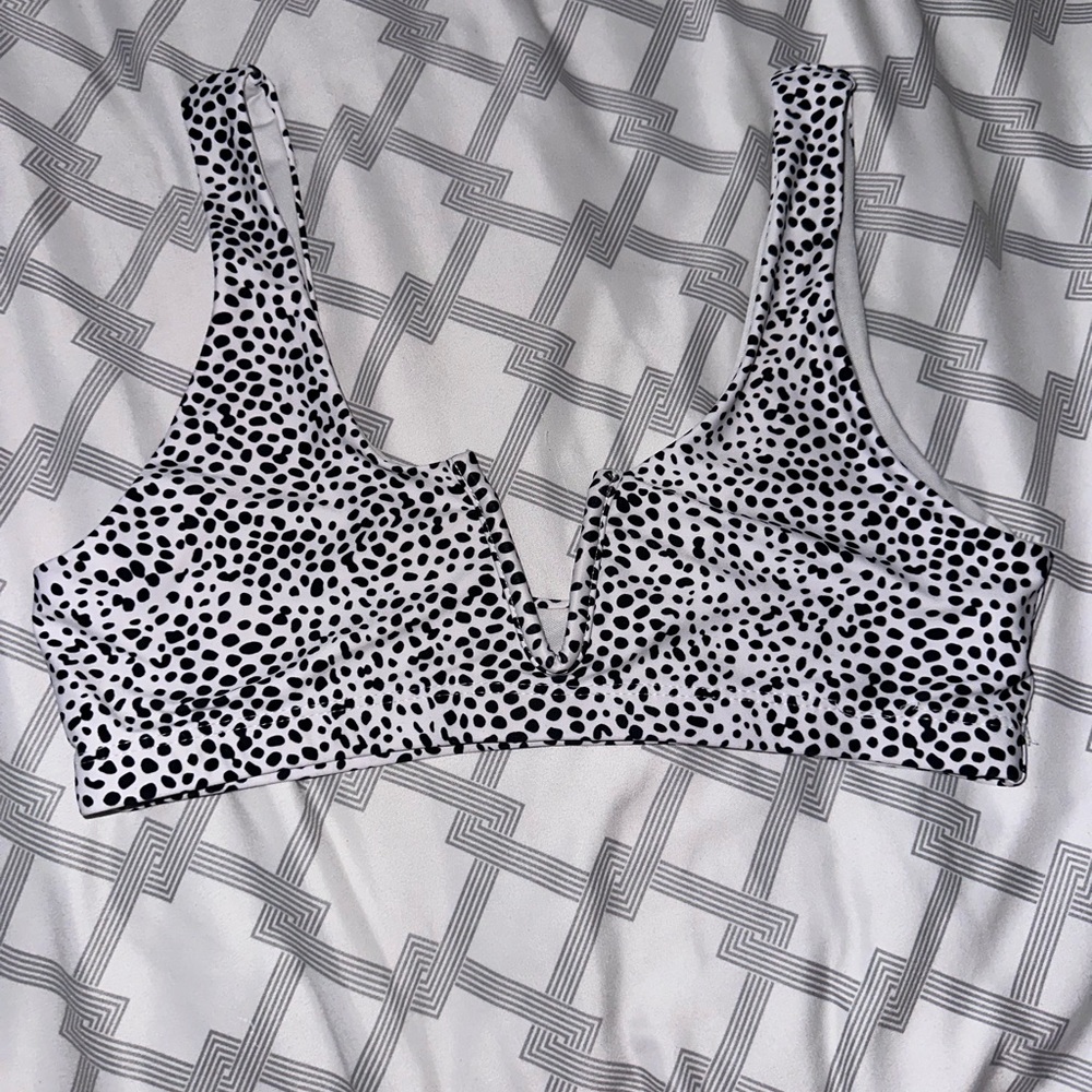 polka dotted bikini top